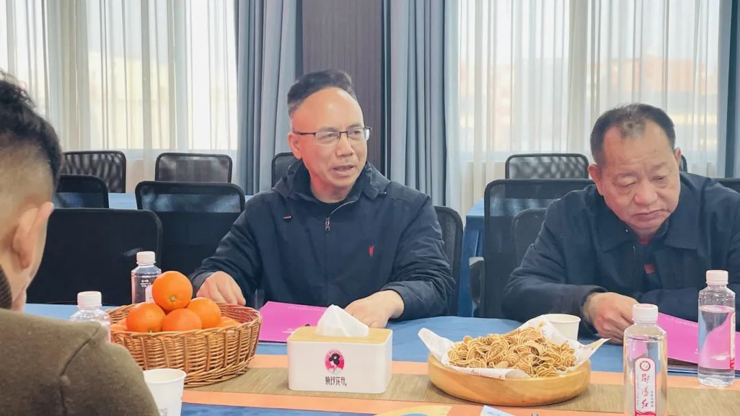 種下梧桐樹，引得鳳凰來